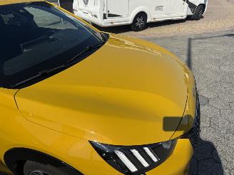 Peugeot 208 1.2 PureTech GT picture 4