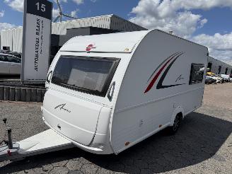 Vaurioauto  caravans Burstner  AVERSO 2013/7