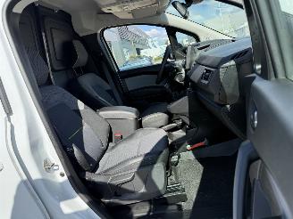 Renault Kangoo 1.3 TCe 130 GPF Luxe L2 picture 15