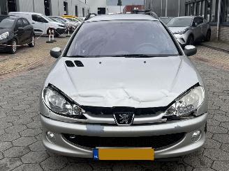 Peugeot 206 SW 1.6-16V XS AUTOMAAT picture 2