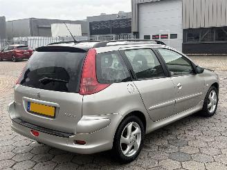 Peugeot 206 SW 1.6-16V XS AUTOMAAT picture 4