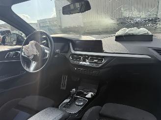 BMW 1-serie 118i M AUTOMAAT PANO picture 14