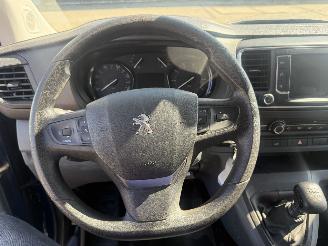 Peugeot Expert 2.0 BlueHDI 120 Standard Premium picture 17