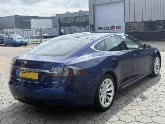 Tesla Model S 75D Base picture 4
