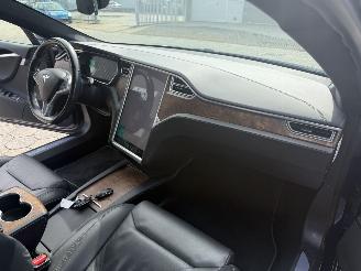 Tesla Model S 75D Base picture 12
