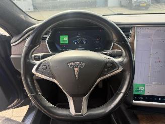 Tesla Model S 75D Base picture 18