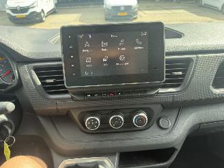 Renault Trafic 2.0 dCi 130 T30 L2H1 Work Edition picture 20