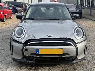Mini Cooper 1.5 Cooper Camden Edition AUTOMAAT picture 2