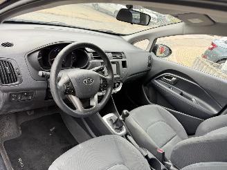 Kia Rio 1.2 CVVT Plus Pack picture 18