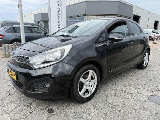 škoda osobní automobily Kia Rio 1.2 CVVT Plus Pack 2011/11