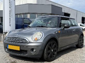 škoda osobní automobily Mini One 1.4 One Anniversary MK II 2010/1