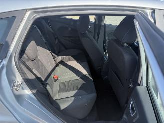 Ford Fiesta 1.0 Titanium picture 11