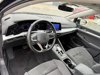 Volkswagen Golf Variant 1.0 eTSI Life Business picture 17