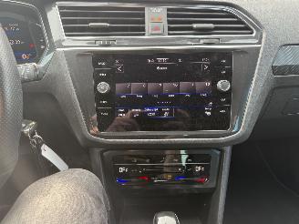 Volkswagen Tiguan 1.5 TSI R-Line AUTOMAAT picture 20