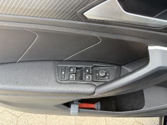 Volkswagen Tiguan 1.5 TSI R-Line AUTOMAAT picture 17
