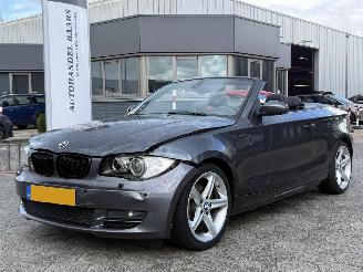 Vaurioauto  passenger cars BMW 1-serie Cabrio 120i High Executive 2008/5