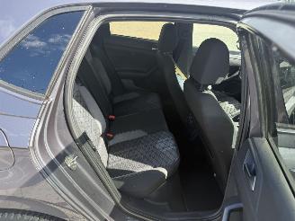 Volkswagen Polo 1.0 TSI R-Line Business picture 12