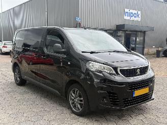 Peugeot Expert 231S 2.0 BlueHDI 120 Premium Pack picture 2