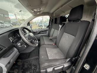 Peugeot Expert 231S 2.0 BlueHDI 120 Premium Pack picture 13