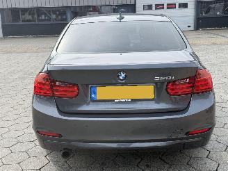 BMW 3-serie 320i Executive AUTOMAAT picture 5