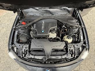 BMW 3-serie 320i Executive AUTOMAAT picture 7