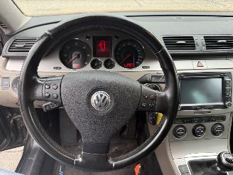 Volkswagen Passat Variant 2.0 TDI Comfortline picture 16