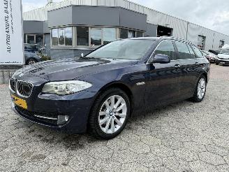 Unfallwagen BMW 5-serie Touring 523i High Executive 2021/8