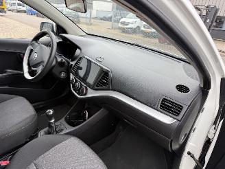 Kia Picanto 1.0 CVVT Airco picture 13