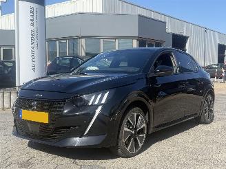 Vaurioauto  passenger cars Peugeot e-208 EV GT 350 50 kWh 2021/11