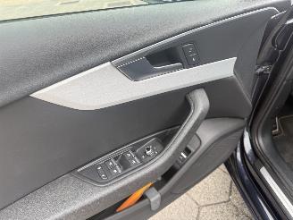 Audi A4 Avant 1.4 TFSI  S-line picture 10