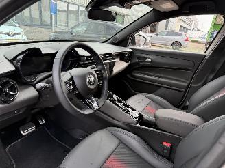 Alfa Romeo Junior 1.2 Turbo Hybrid Ibrida Speciale picture 16