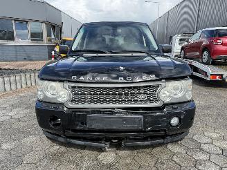 Land Rover Range Rover 4.2 V8 Supercharged SE picture 2