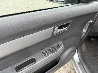 Suzuki Swift 1.5 Exclusive picture 9