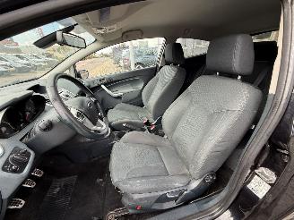 Ford Fiesta 1.4 Trend picture 12
