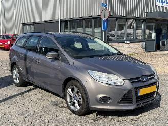 Ford Focus Wagon 1.0 EcoBoost Edition picture 3