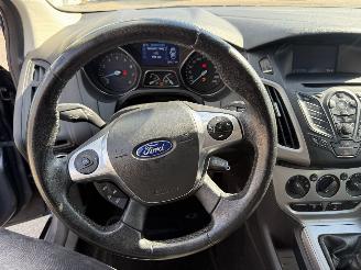 Ford Focus Wagon 1.0 EcoBoost Edition picture 17