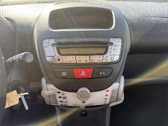 Toyota Aygo 1.0-12V Comfort picture 17