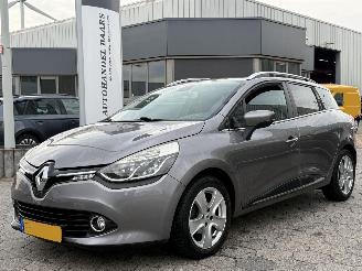 skadebil auto Renault Clio Estate 0.9 TCe Iconic 2016/6