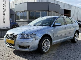 skadebil auto Audi A3 Sportback 2.0 FSI Ambiente 2006/9
