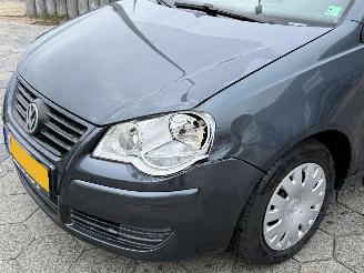 Volkswagen Polo 1.4-16V Turijn picture 8