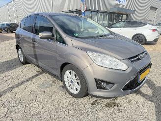 Ford C-Max 1.6 EcoBoost Titanium picture 3