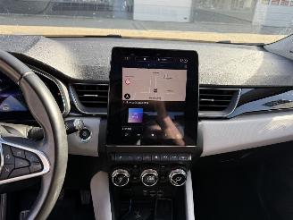 Renault Captur E-TECH PLUG-IN HYBRID picture 23