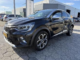 Unfallwagen Renault Captur E-TECH PLUG-IN HYBRID 2021/1