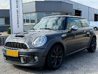 škoda osobní automobily Mini Cooper 1.6 Cooper S Westminster 2013/3
