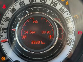 Fiat 500 1.0 Hybrid picture 14