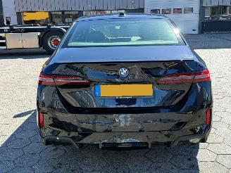 BMW 5-serie 530e picture 5