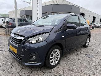 krockskadad bil auto Peugeot 108 1.0 e-VTi Blue Lion 2017/4