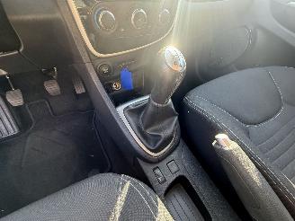 Renault Clio Estate 0.9 TCe Limited picture 15