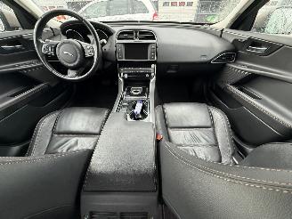 Jaguar XE 2.0 D Prestige picture 9