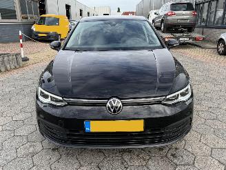 Volkswagen Golf 1.0 TSI Life picture 2